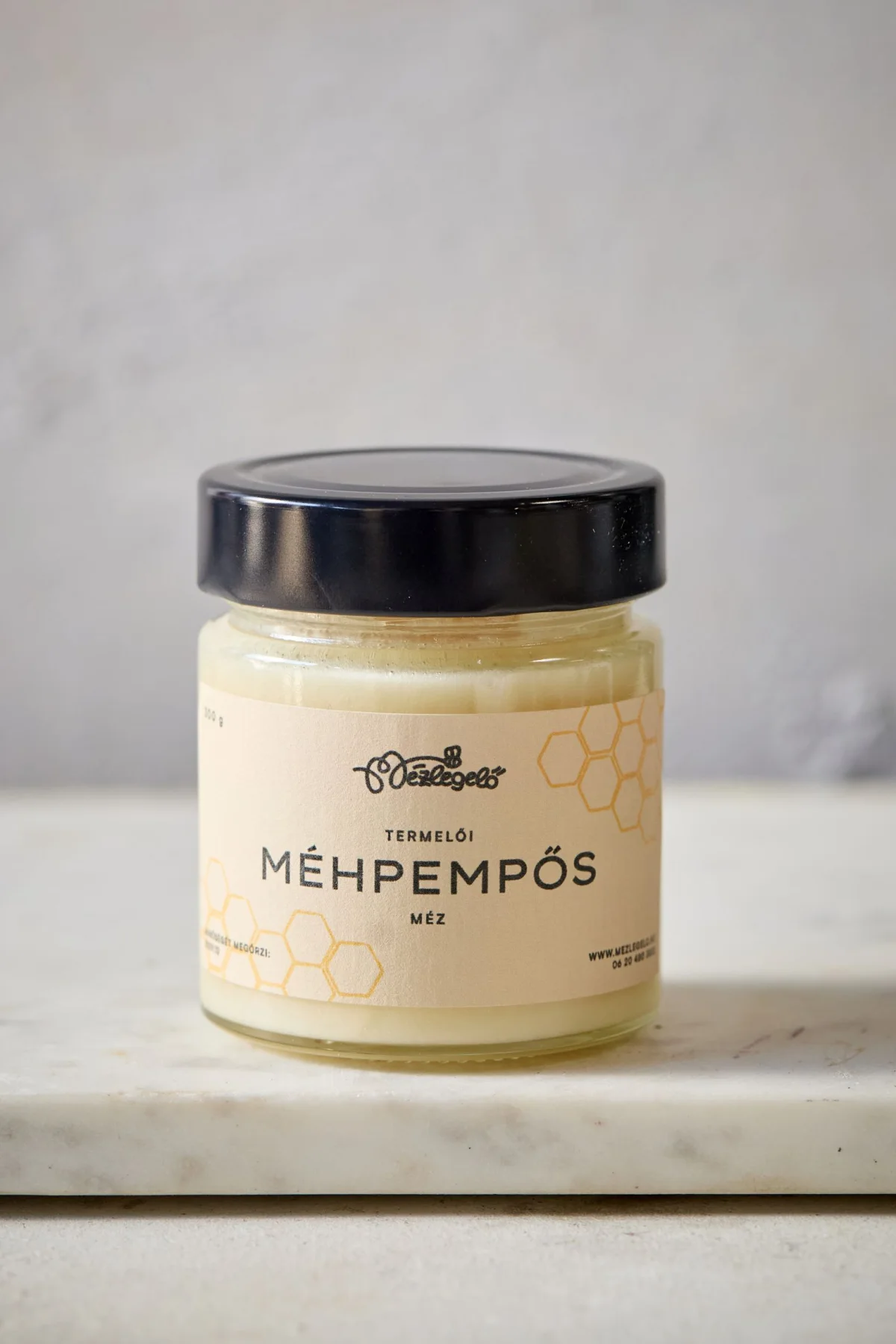 Mézlegelő - Méhpempős méz